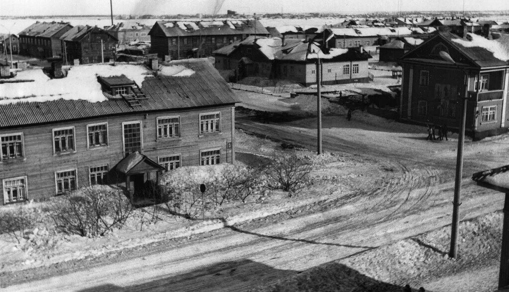 Нарьян-Мар, Полярная улица, 12; Улица Смидовича, 5; Первомайская улица, 12; Улица Смидовича, 7; Улица Пырерки, 13; Улица Пырерки, 9; Улица Пырерки, 11; Полярная улица, 16