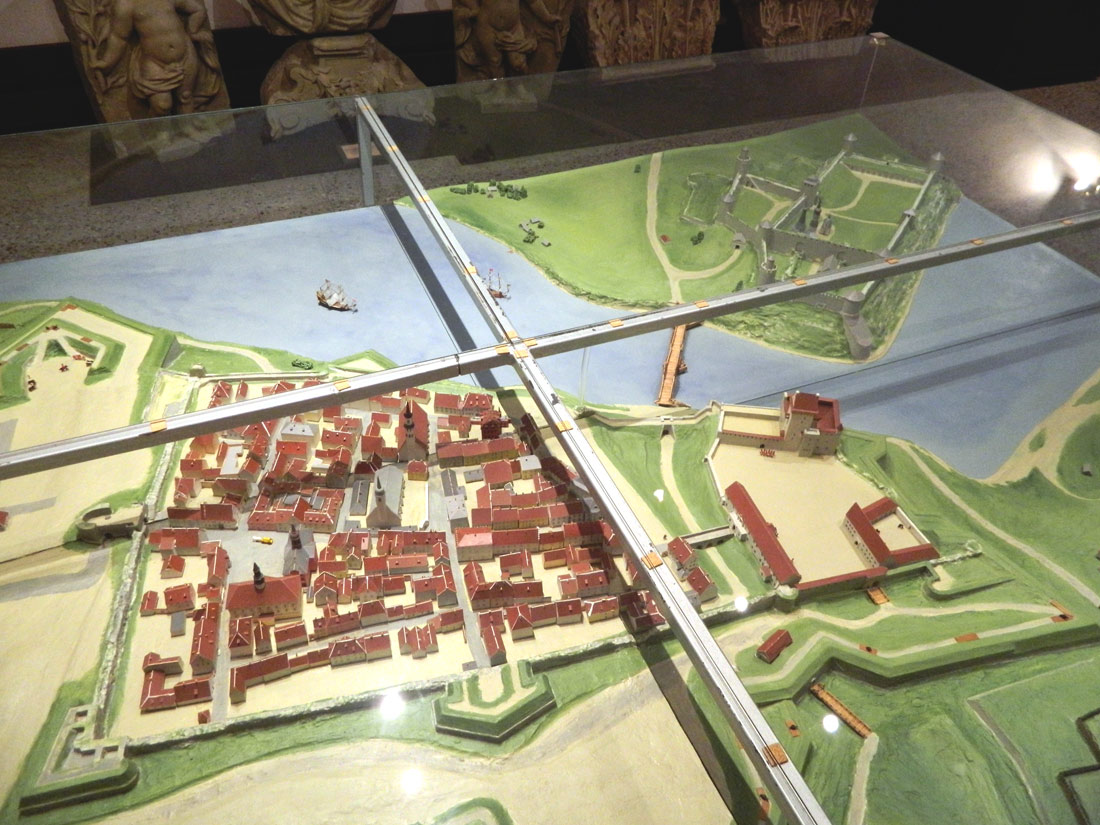 Ивангород, Ивангород, Кингисеппское шоссе, 6/1 Пороховая башня. Narva — Models of buildings