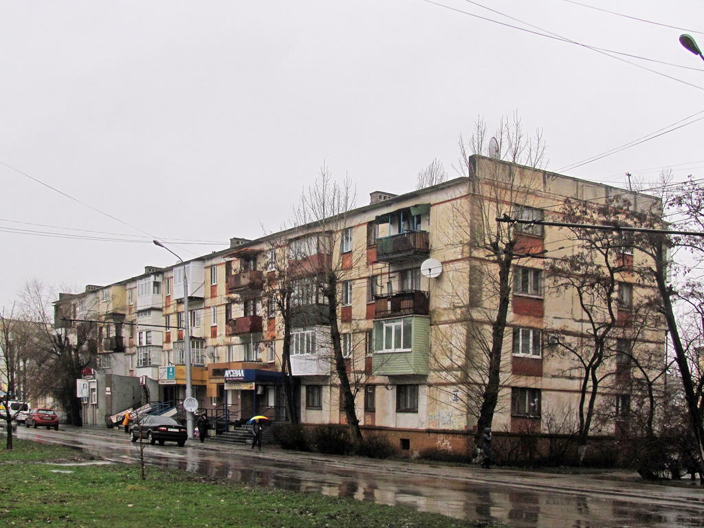 Северодонецк, Гвардейский проспект, 35