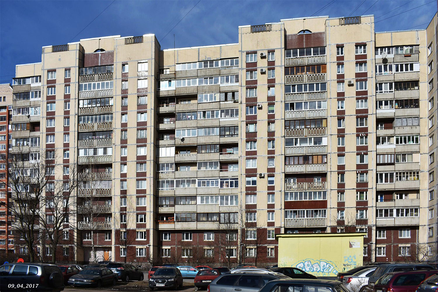 Санкт-Пецярбург, Рыбацкий проспект, 13