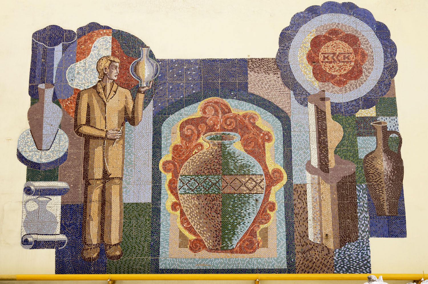 Stroykeramika, Улица Тополей, 1А. Монументальное искусство (мозаики, росписи)