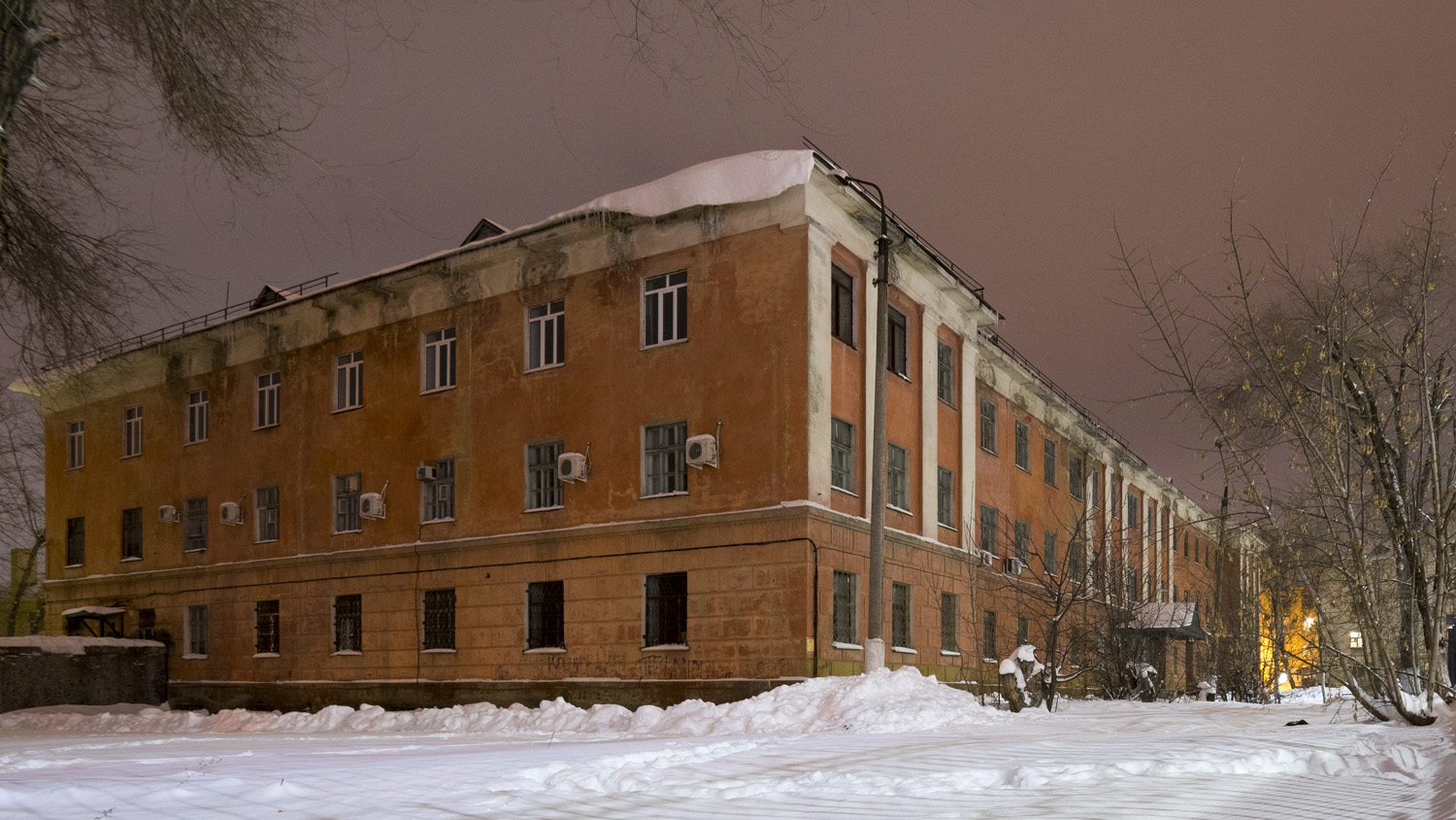 Новокуйбышевск, Улица Миронова, 11