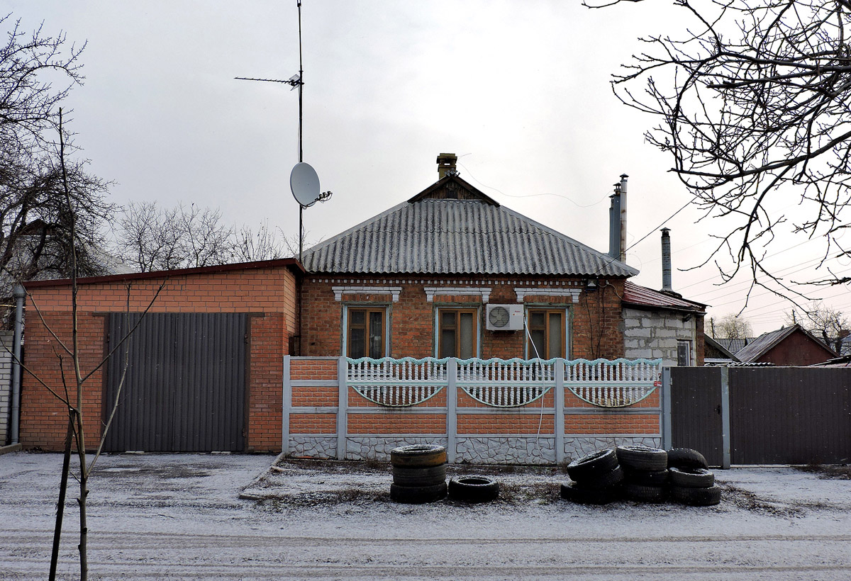 Харьков, Латвийская улица, 38