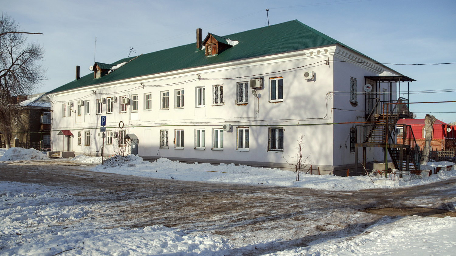 Новокуйбышевск, Улица Кутузова, 10