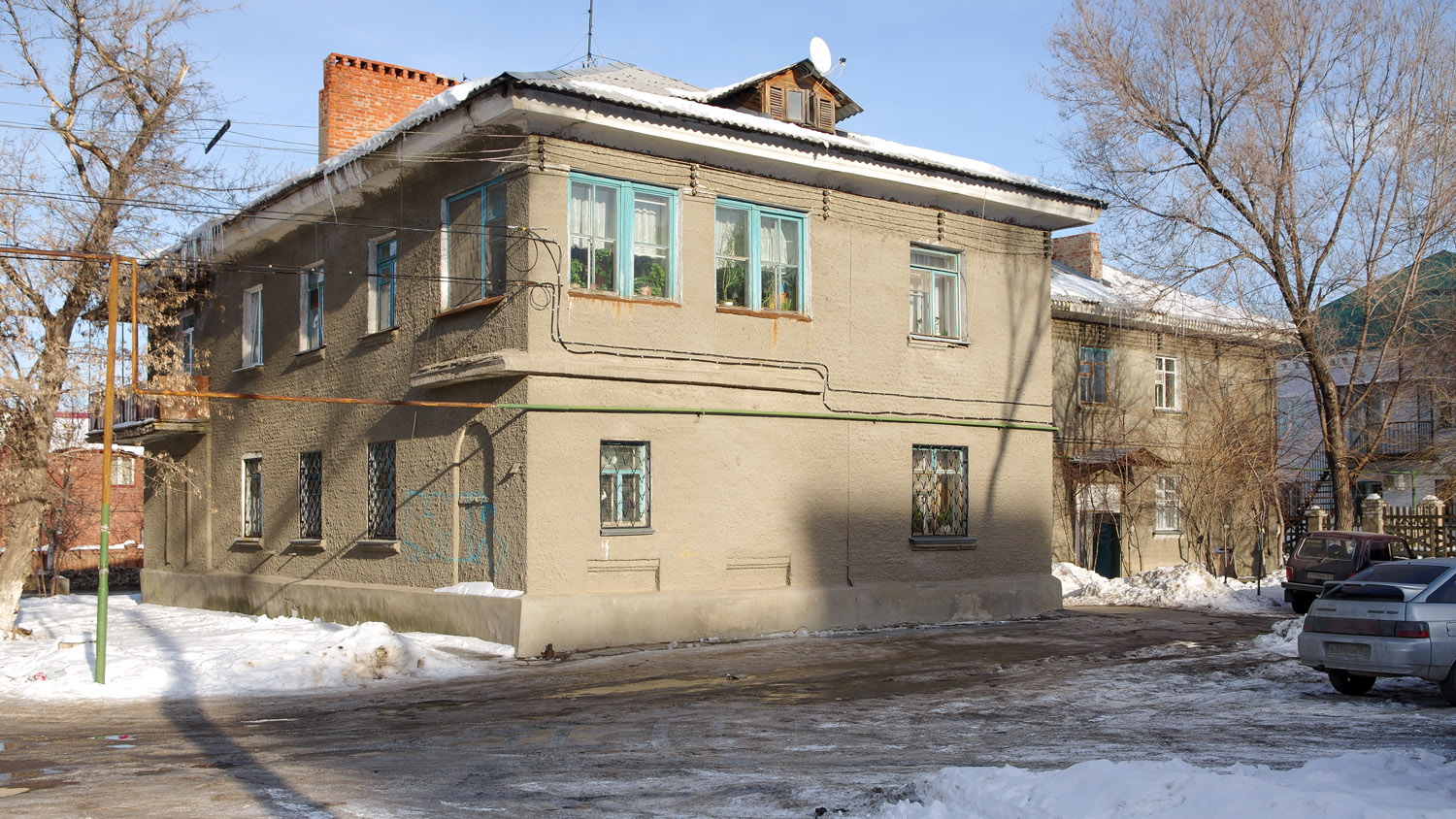 Новокуйбышевск, Улица Кутузова, 8