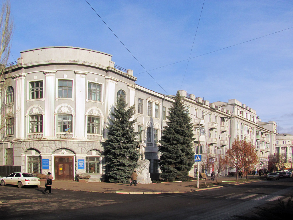 Артёмовск, Улица Сибирцева, 17