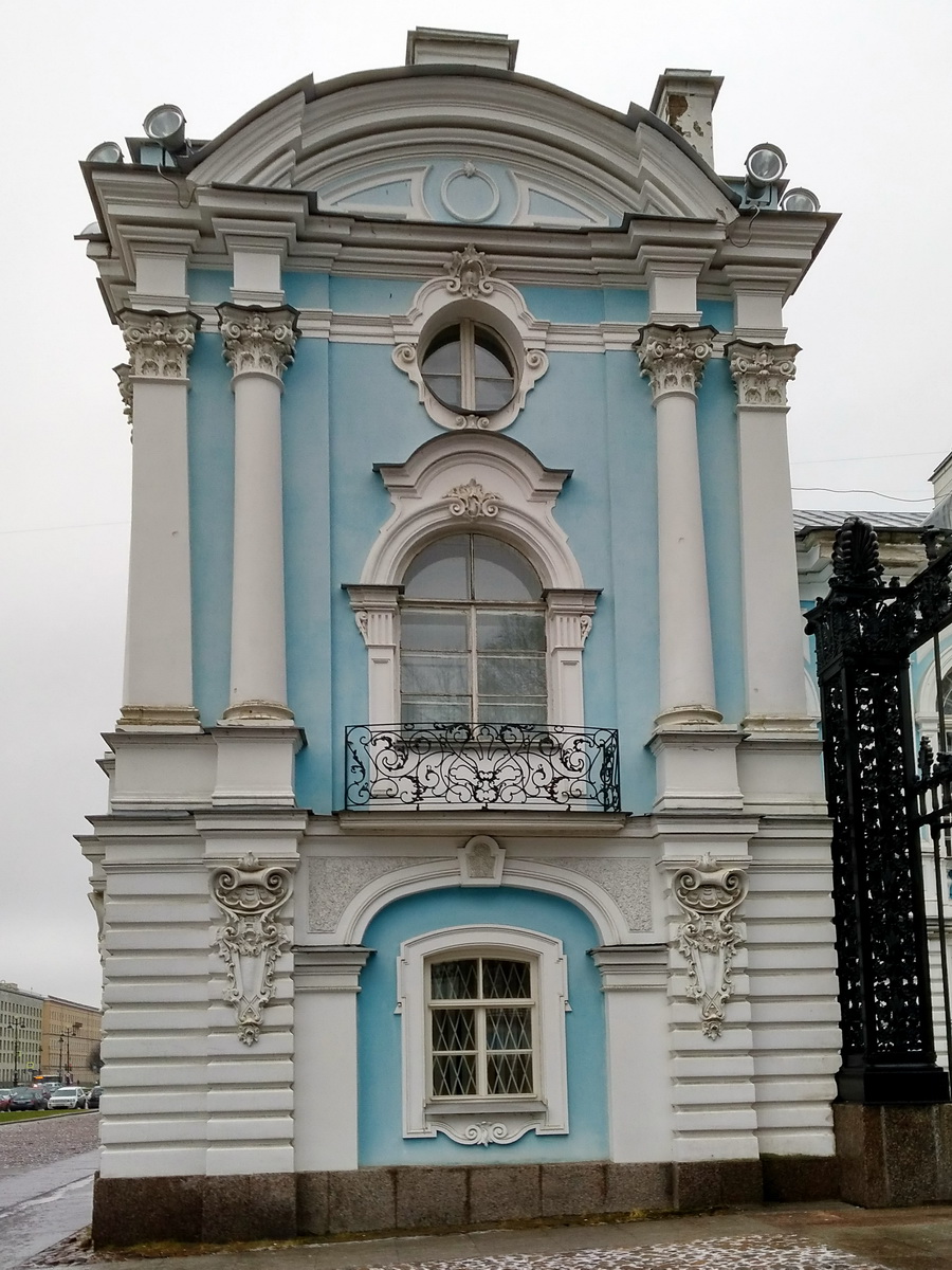 Санкт-Петербург, Улица Смольного, 1