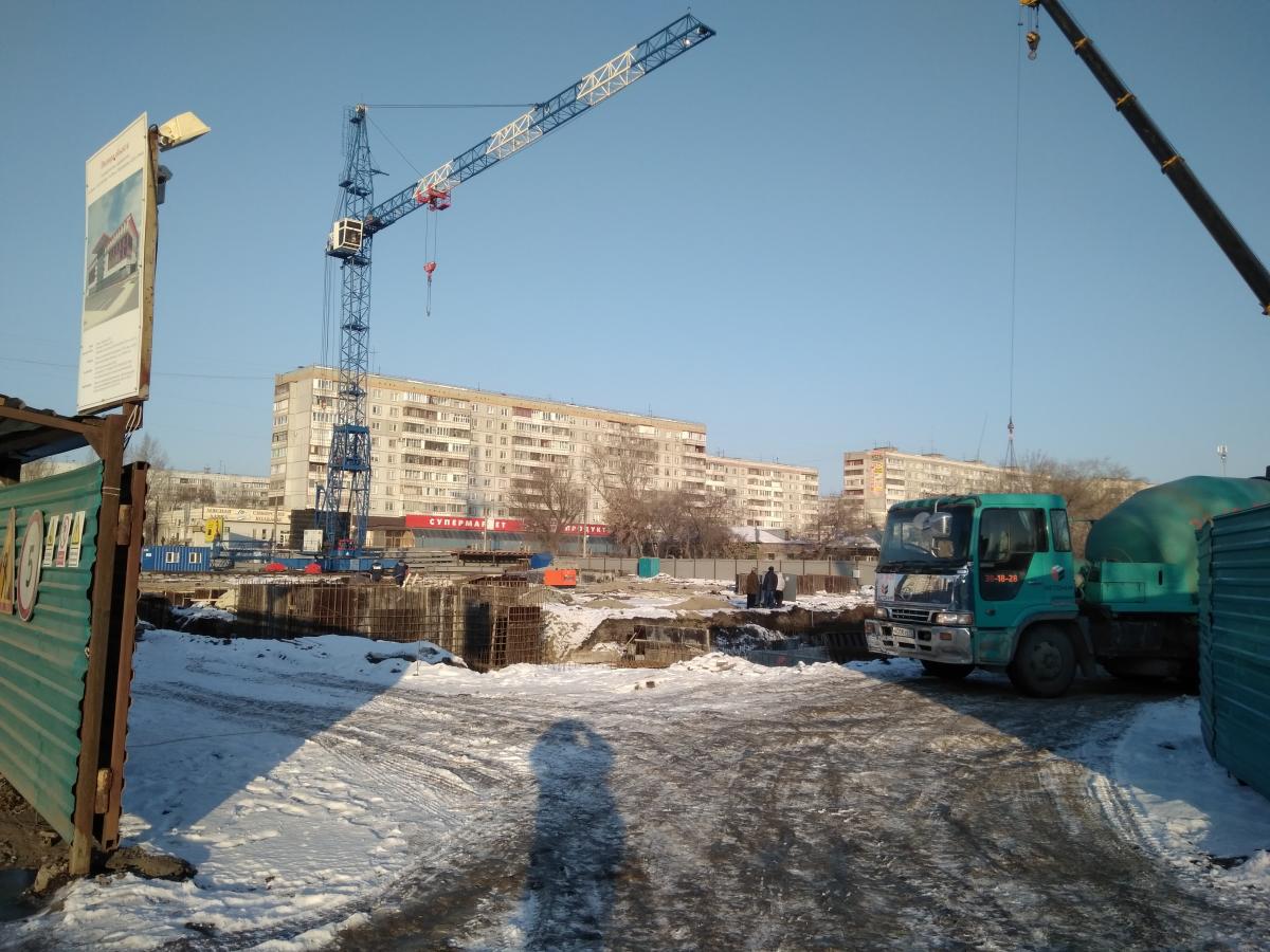 Omsk, Улица 10 лет Октября, 92