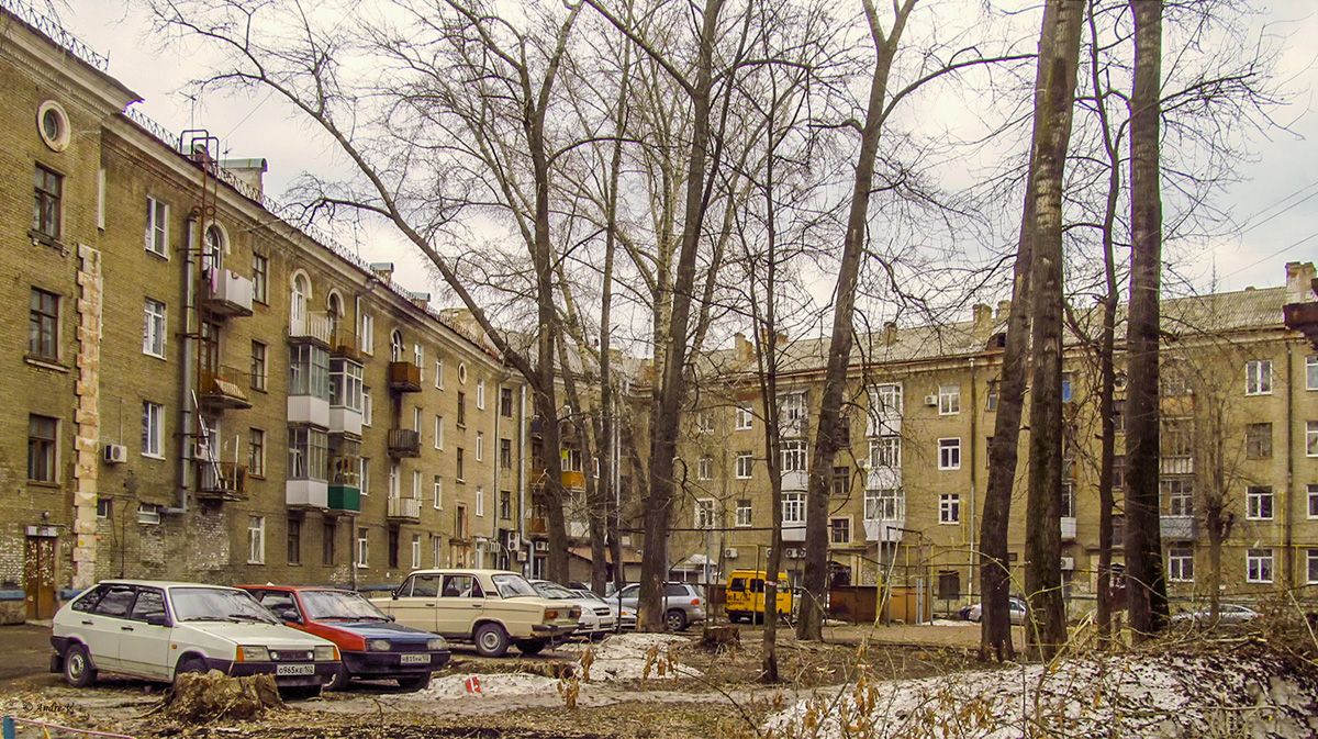 Ufa, Улица Ульяновых, 39; Улица Калинина, 10