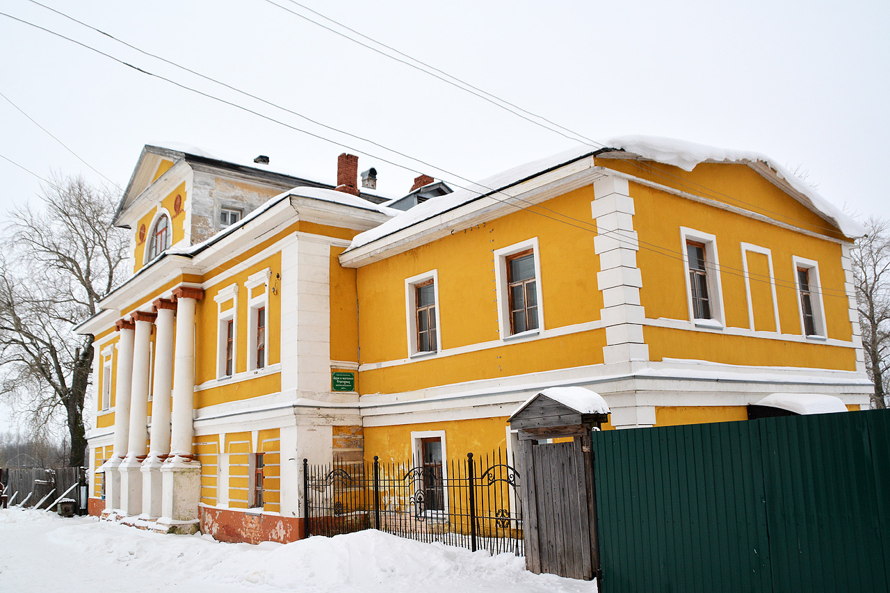 Усолье, Спасская улица, 21