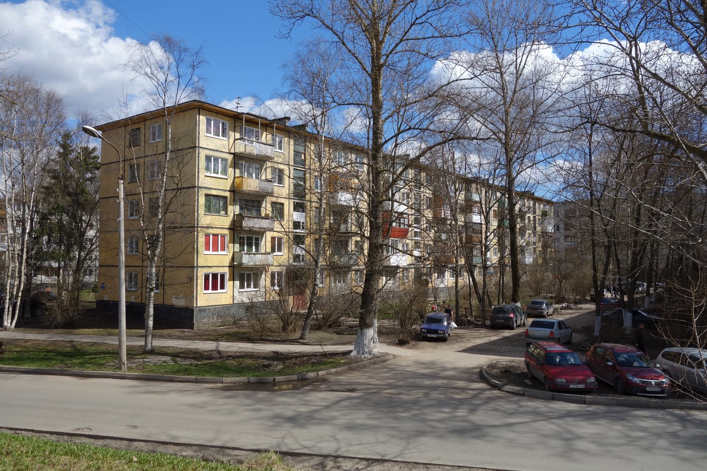 Великий Новгород, Улица Черняховского, 82