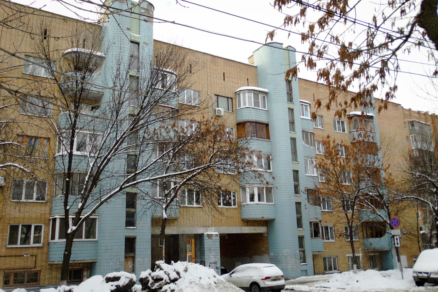 Samara, Улица Мориса Тореза, 33