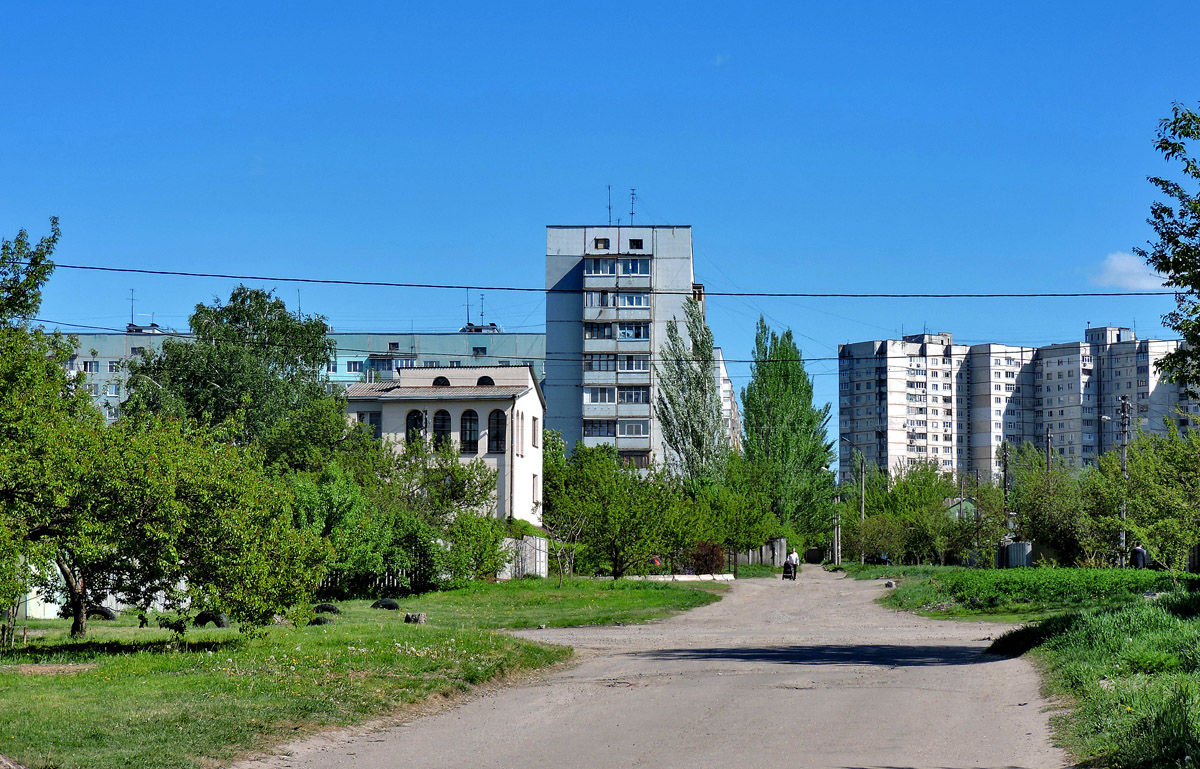 Харьков, Улица Гвардейцев-Широнинцев, 21Б; Юбилейный проспект, 47 / Улица Гвардейцев-Широнинцев, 19 (п. 1); Юбилейный проспект, 47 / Улица Гвардейцев-Широнинцев, 19 (п. 2). Харьков — Панорамы
