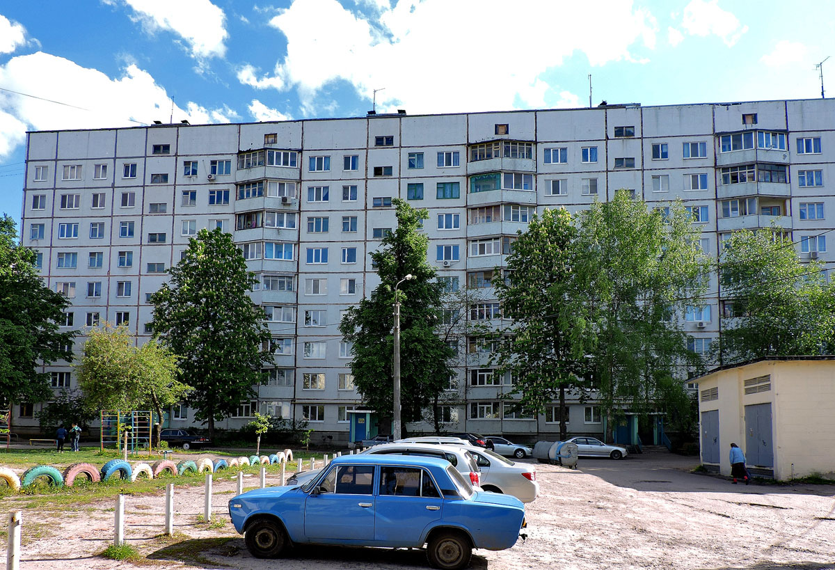 Харьков, Улица Гвардейцев-Широнинцев, 25