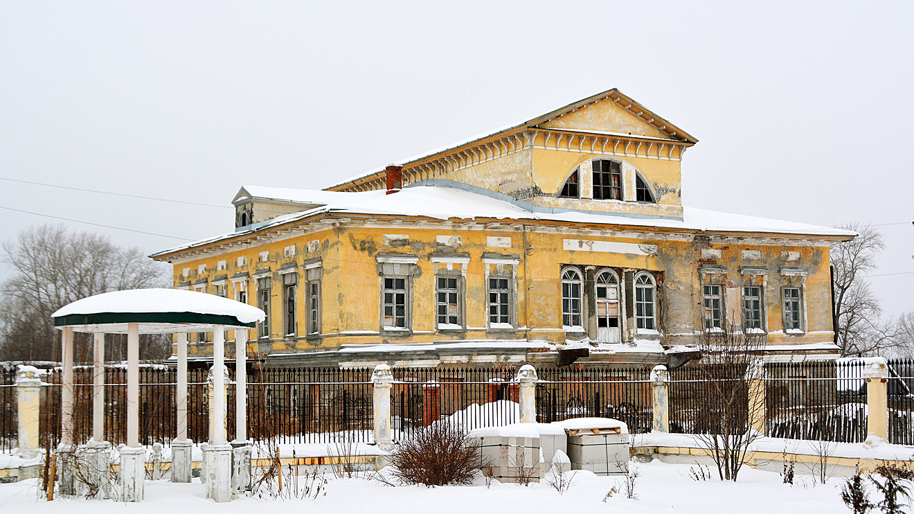 Усолье, Спасская улица, 21