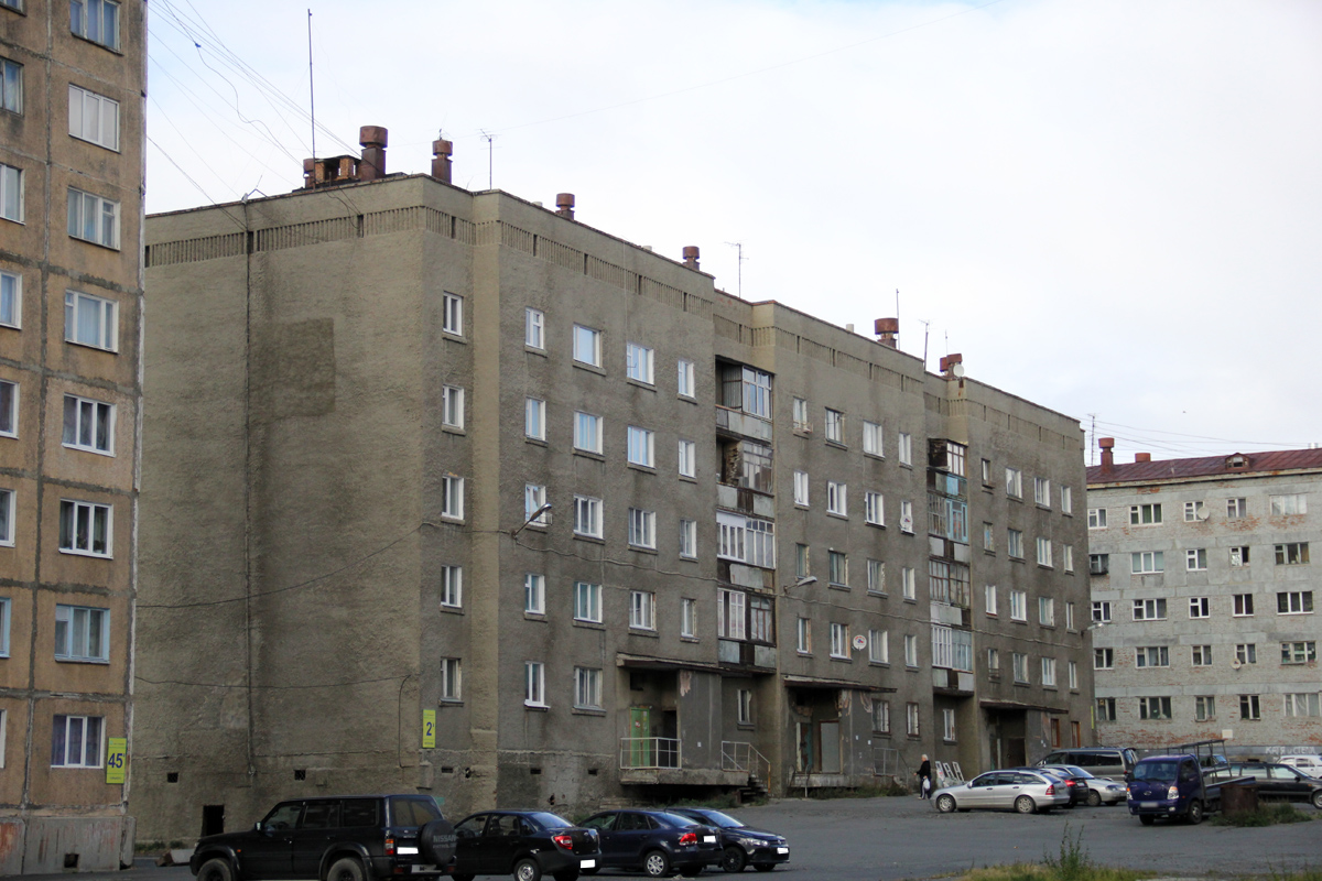 Dudinka, Улица Матросова, 2А