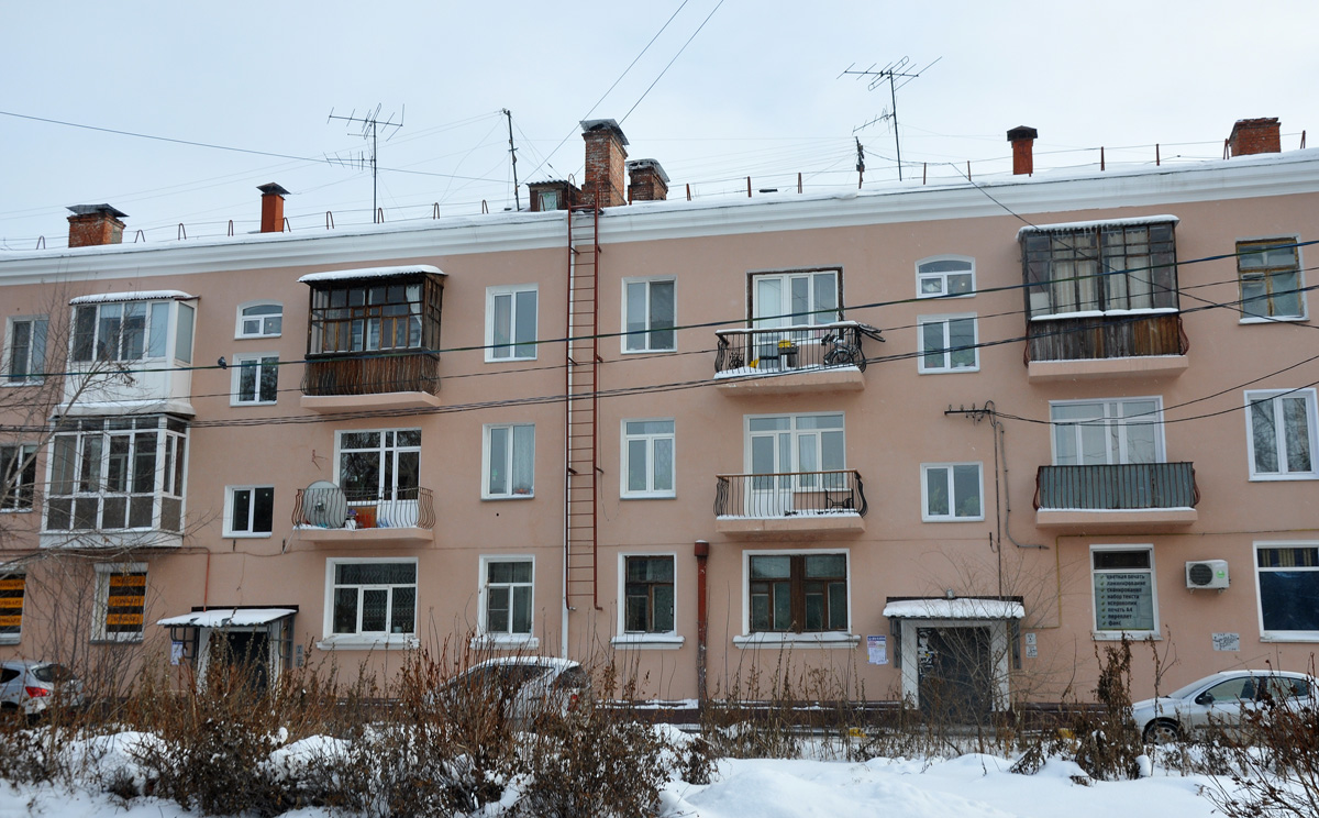 Омск, Улица Серова, 16А