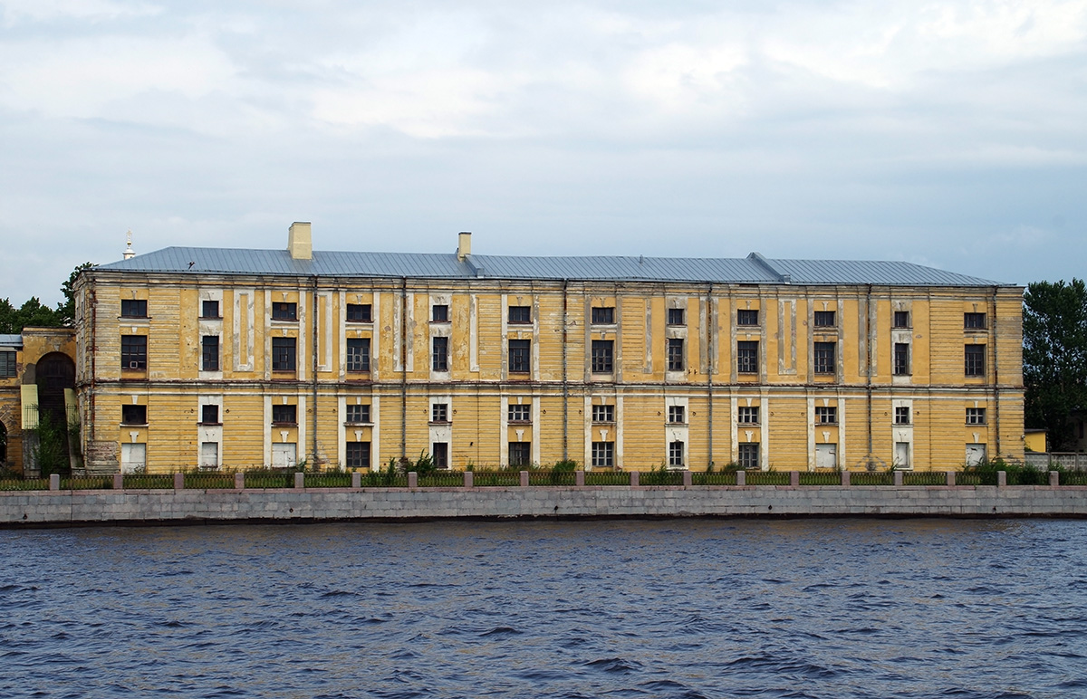 Санкт-Петербург, Большой проспект П. С., 1А