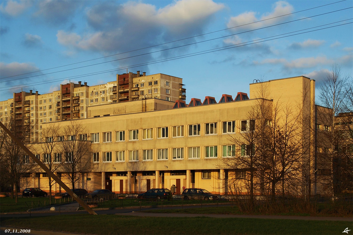 Санкт-Петербург, Улица Передовиков, 21