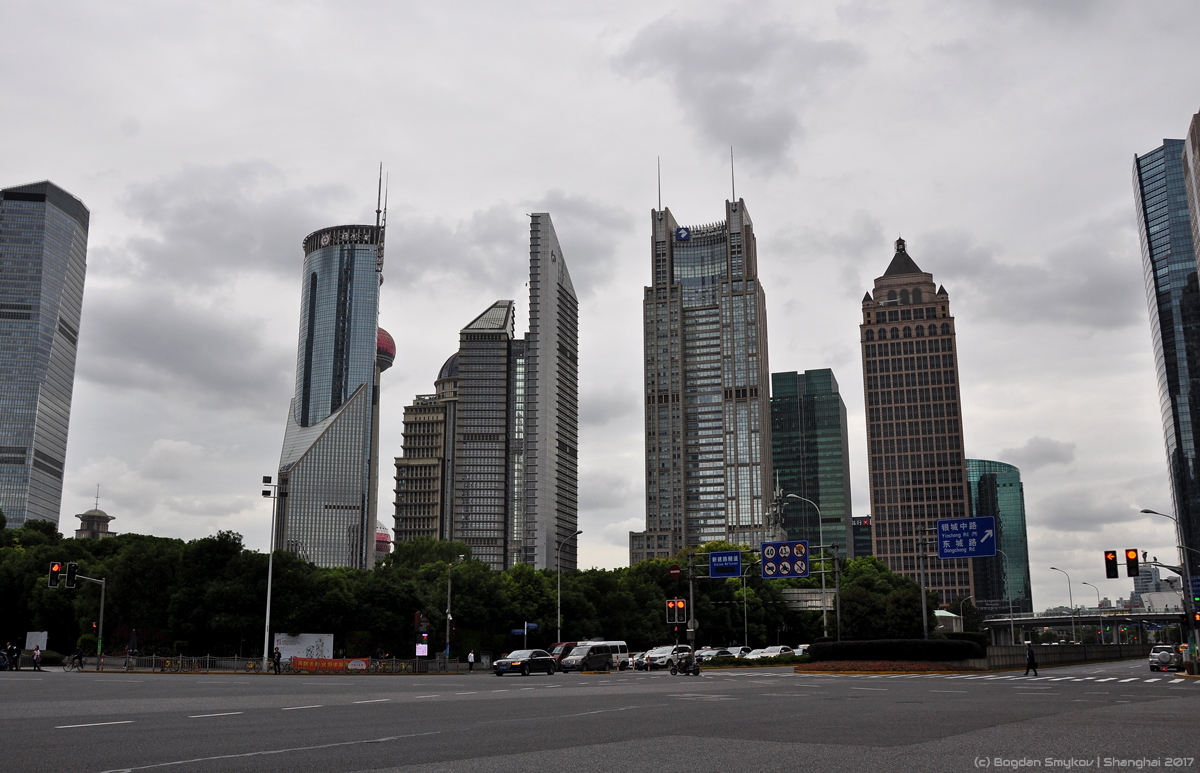 Шанхай, Middle Yincheng Road, 150; Dongyuan Road, 179; Middle Yincheng Road, 188; Middle Yincheng Road, 200