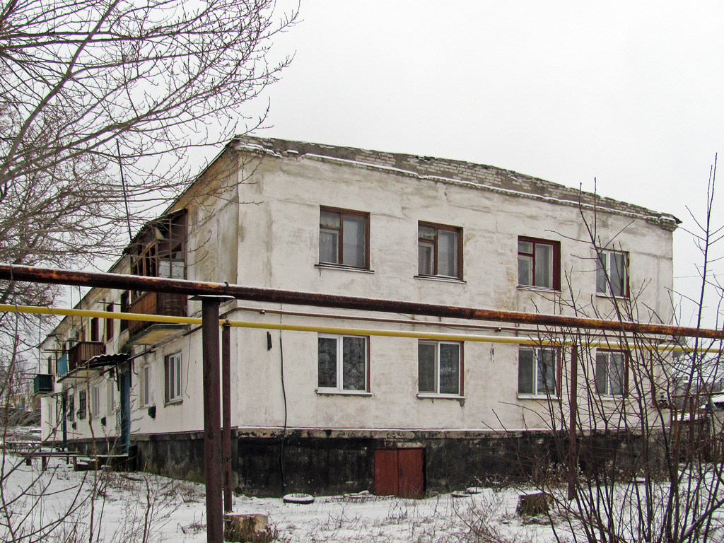 Попасная, Стеклозаводская улица, 11