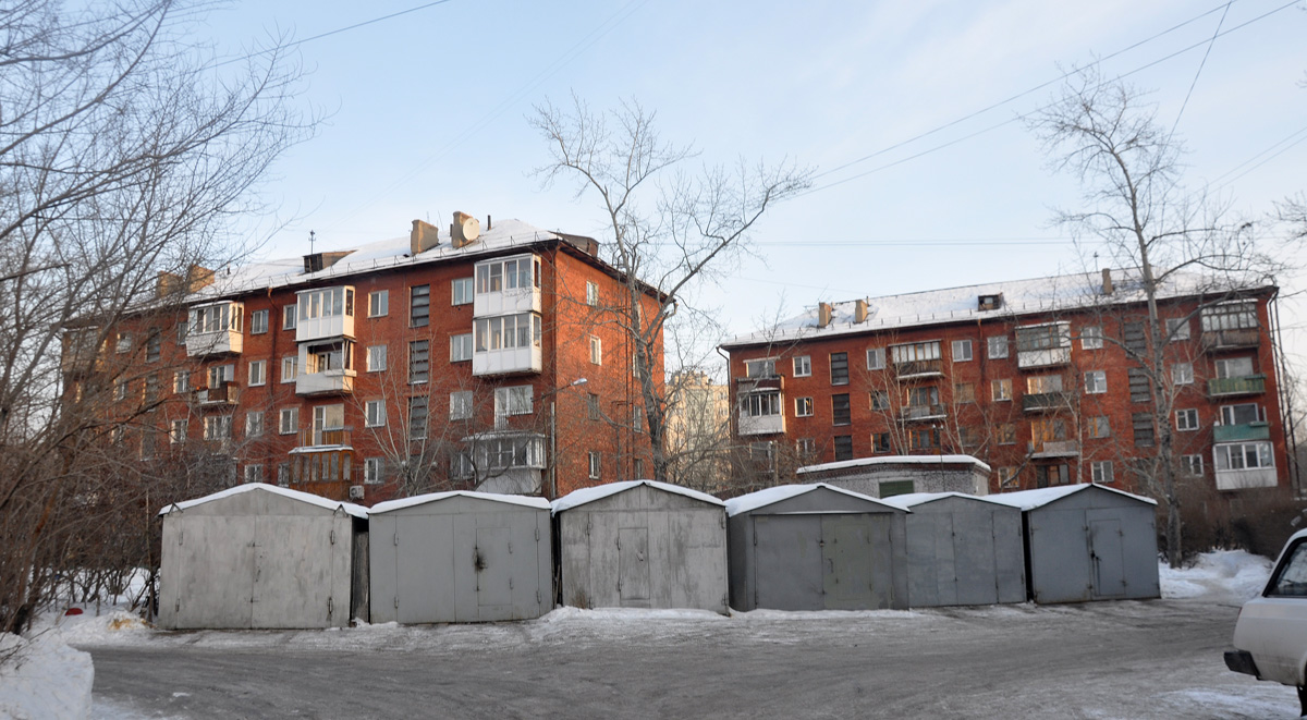 Омск, Улица Всеволода Иванова, 4; Улица Всеволода Иванова, 6