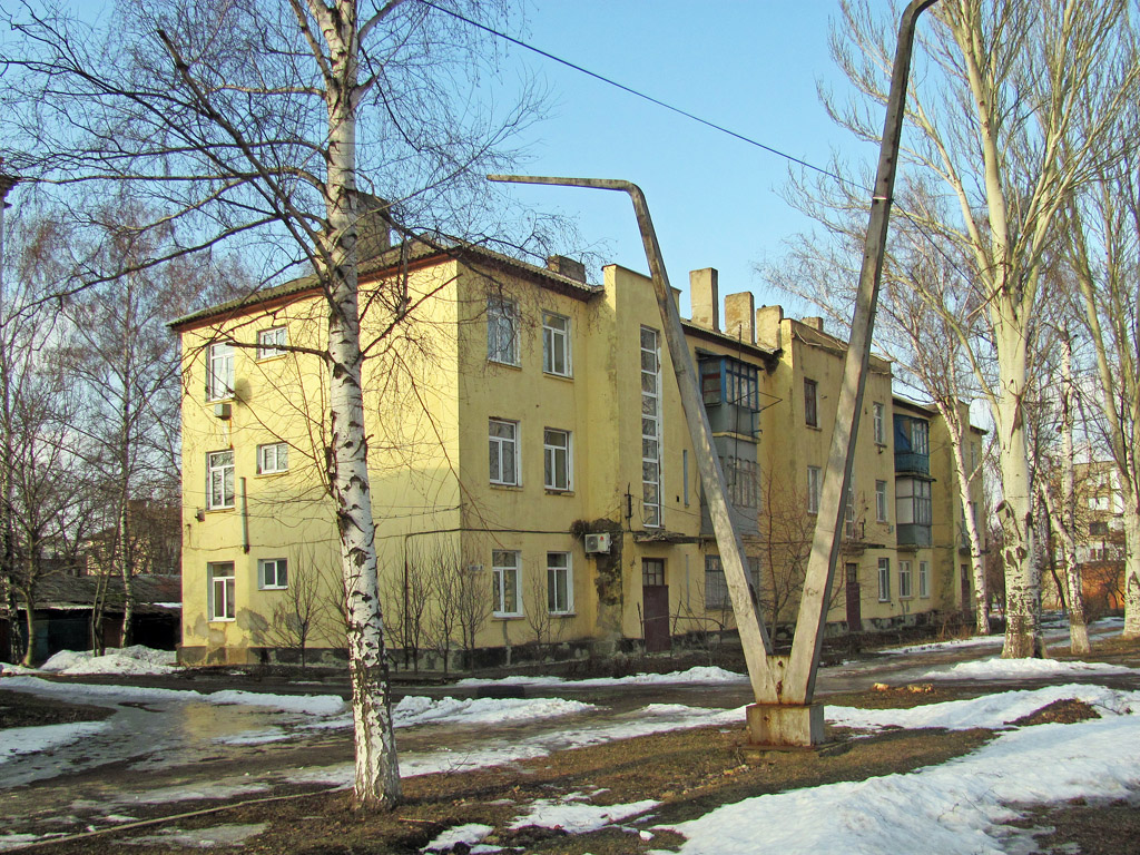 Попасна, Улица Суворова, 19