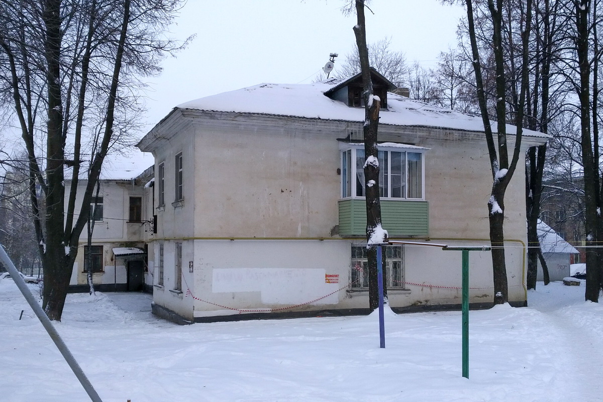 Yaroslavl, Улица Менделеева, 11