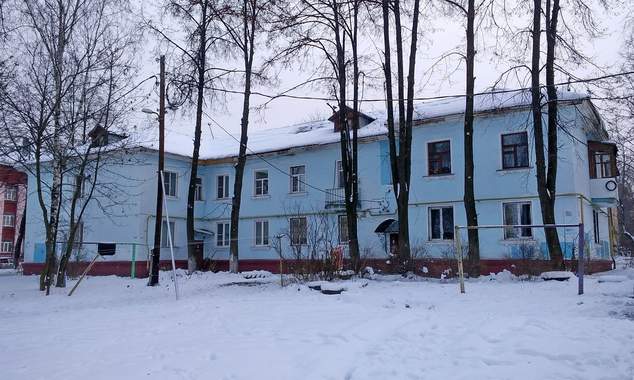 Ярославль, Улица Менделеева, 7 / Улица Майорова, 2