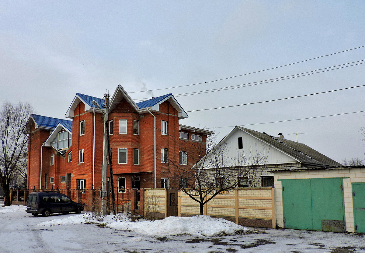 Харьков, Верхоянская улица, 13; Якутская улица, 47 / Верхоянская улица, 11