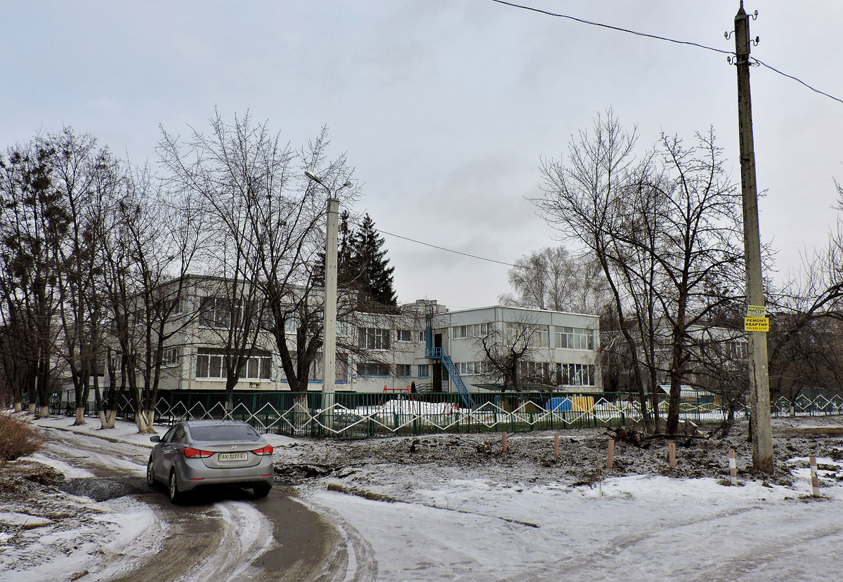 Charkow, Юбилейный проспект, 40Б