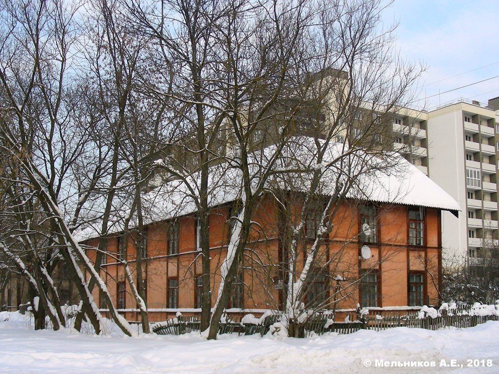 Иваново, Амбулаторный переулок, 5 / Строительная улица, 16