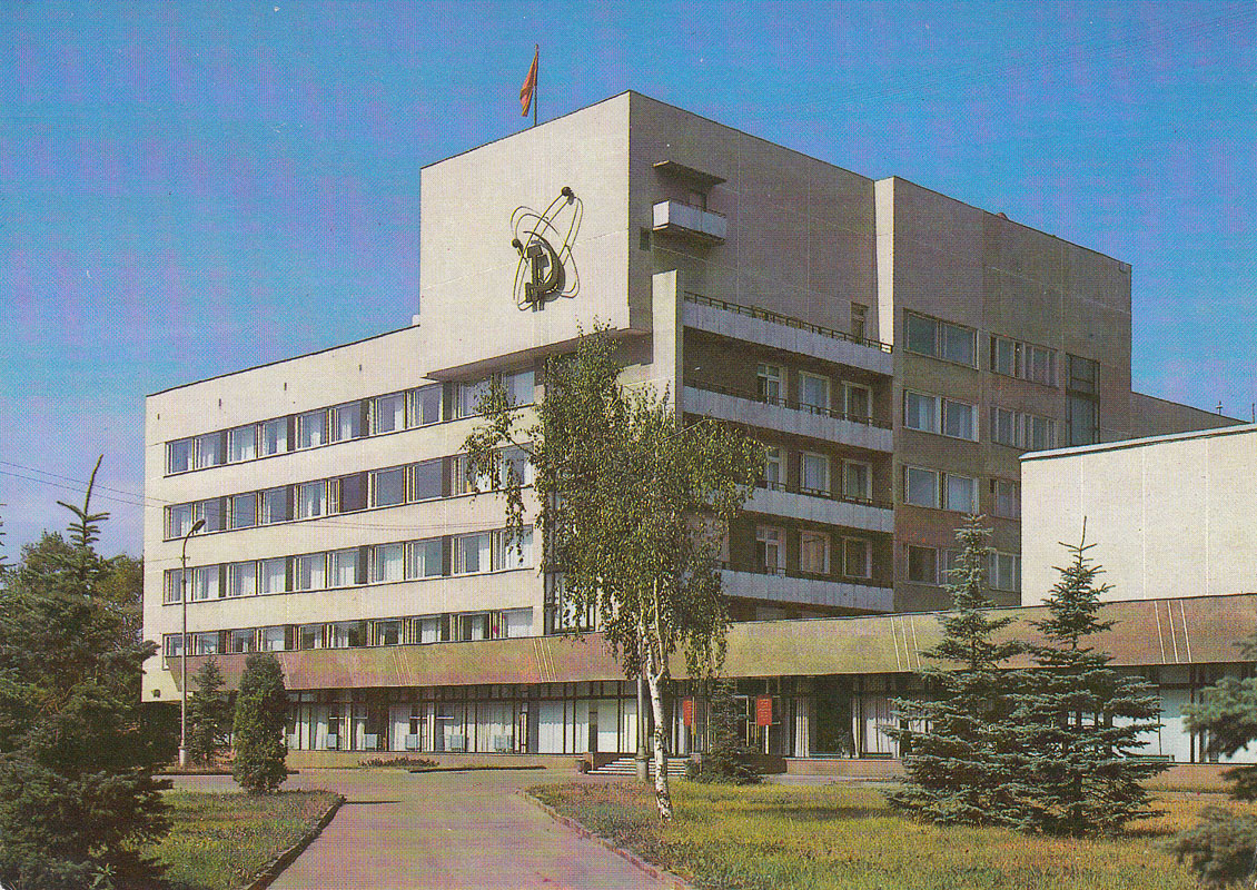 Кострома, Проспект Мира, 51 / Улица Маршала Новикова, 37