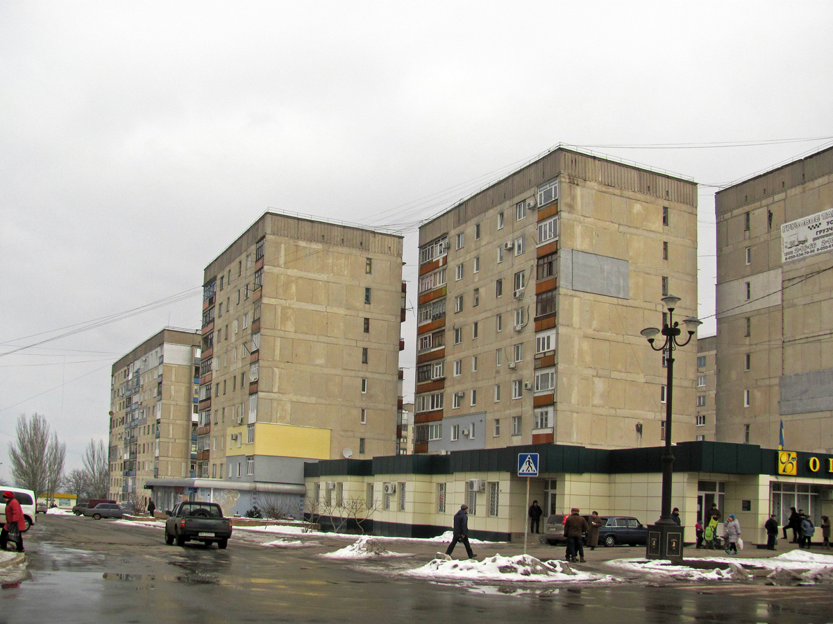 Лисичанск, Проспект Победы, 102; Улица Владимира Сосюры, 293