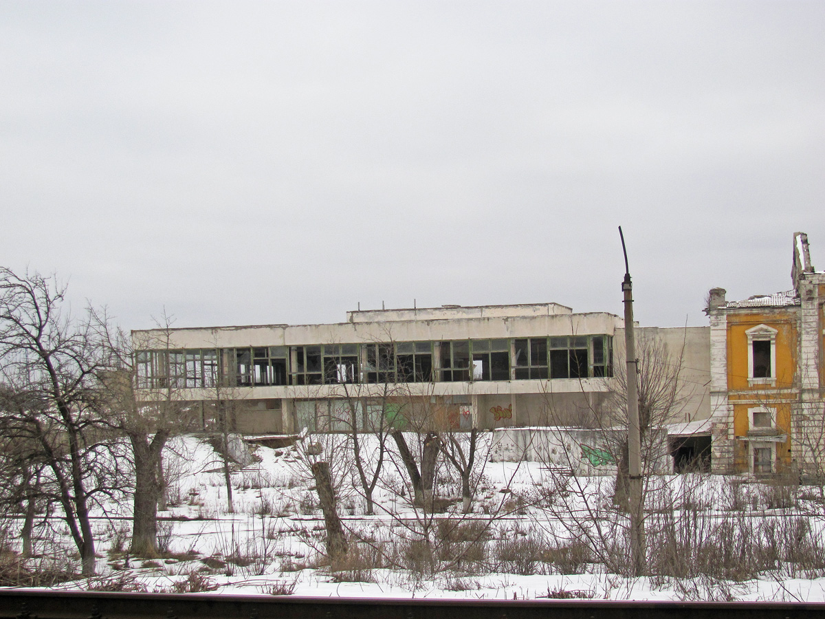Лисичанск, Красная улица, 1