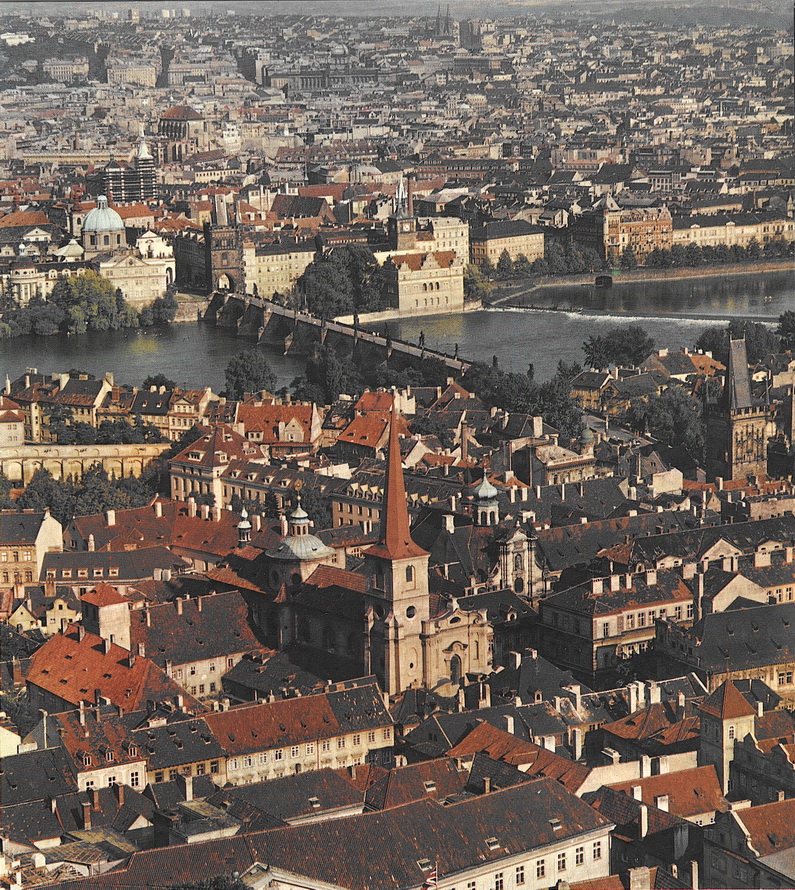 Прага, Letenská, 28/22; Josefská, 43/4; Mostecká; Křižovnické náměstí, 3; Karlův most / Křižovnické náměstí, (?)*; Novotného lávka, 1; Novotného lávka, (?); Smetanovo nábřeží, 18; ​Smetanovo nábřeží, 16; Světlé, 34; Jungmannovo náměstí, 753/18; Václavské náměstí, 68. Прага — Панорамы
