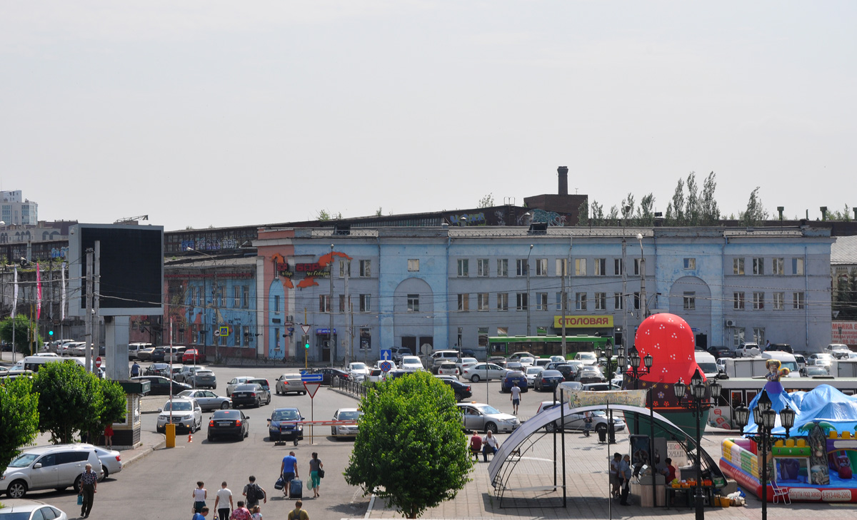 Красноярск, Улица Бограда, 109 / Улица Профсоюзов, 3 стр. 1