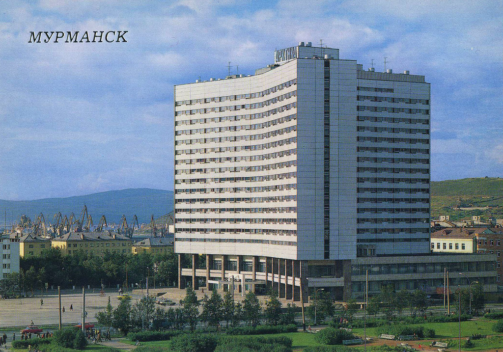 Мурманск, Проспект Ленина, 82
