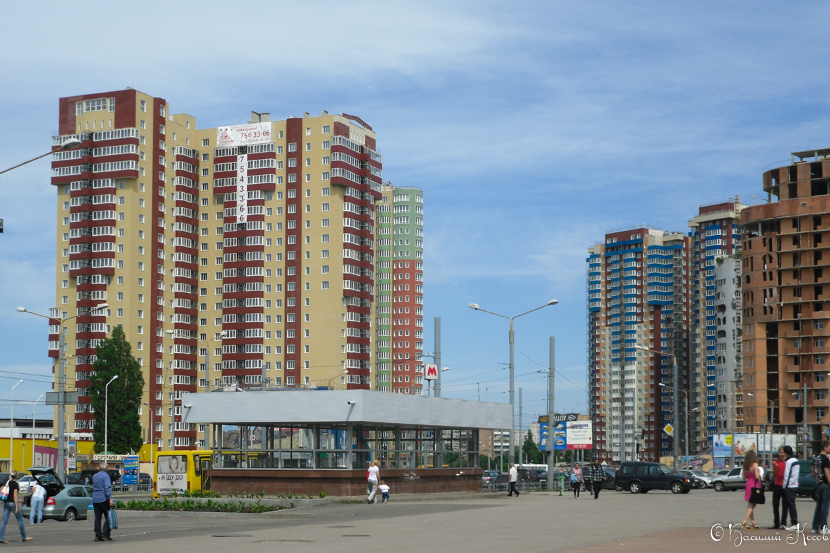 Харьков, Проспект Науки, 47/1; Проспект Науки, 45/3 корп. 1