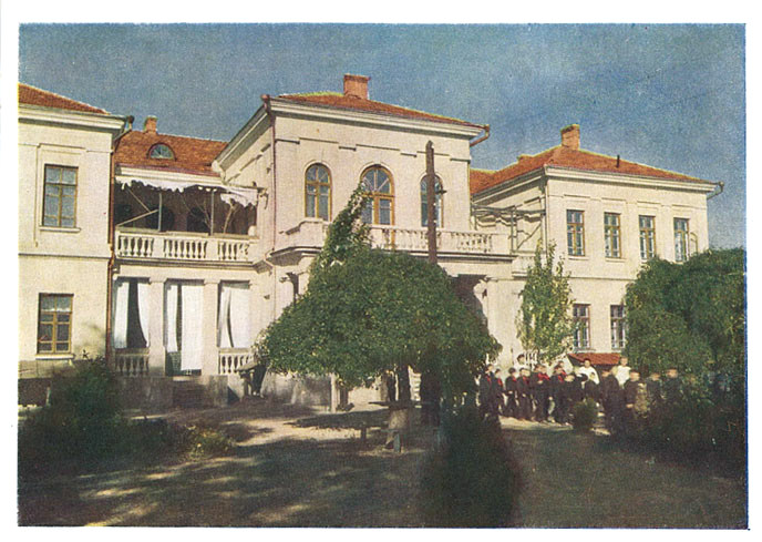 Феодосия, Бульвар Старшинова, 1