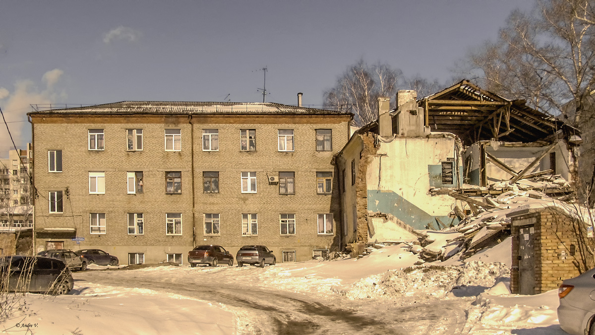 Ufa, Владивостокская улица, 3/2