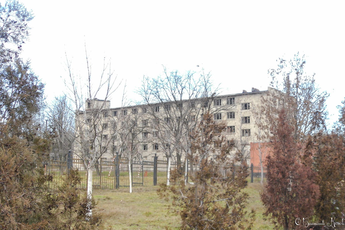 Мариуполь, Улица Воинов-Освободителей, 1А