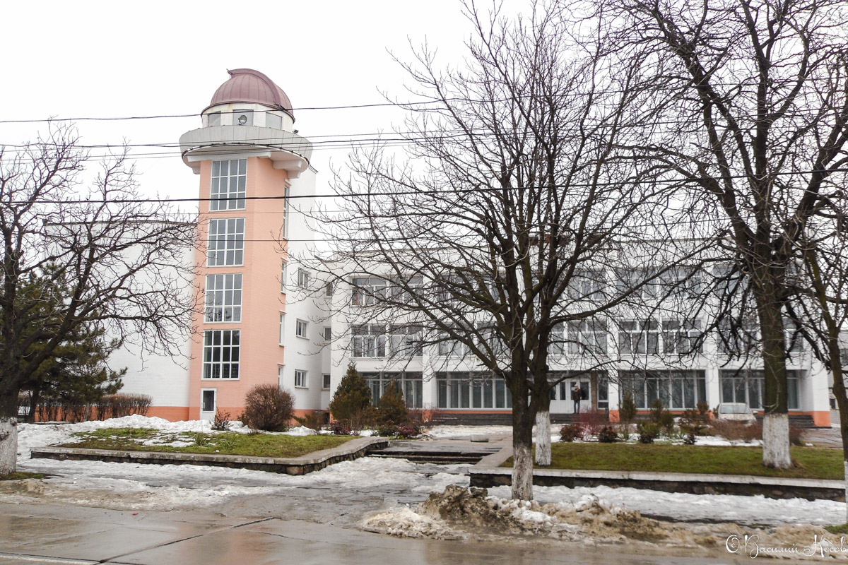 Мариуполь, проспект Металлургов, 19