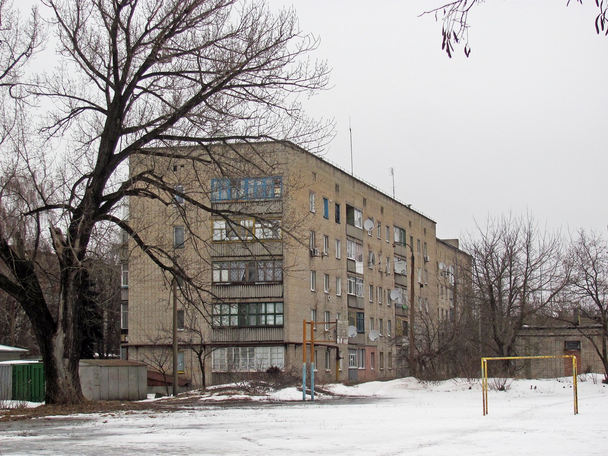 Попасна, Служебный переулок, 1