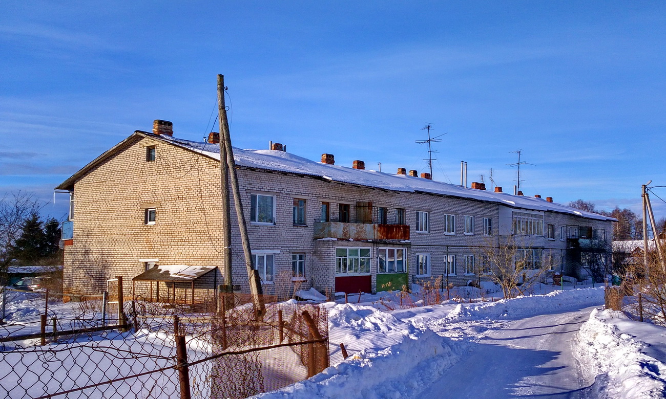 Переславский район, прочие н.п., пос. Ивановское, улица Ленина, 1А