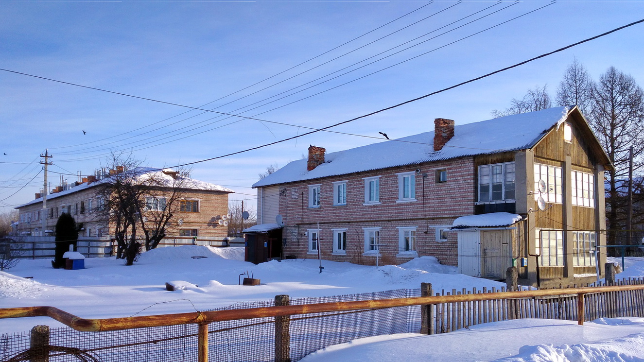 Переславский район, прочие н.п., Пос. Ивановское, улица Ленина, 16; пос. Ивановское, Московская улица, 22