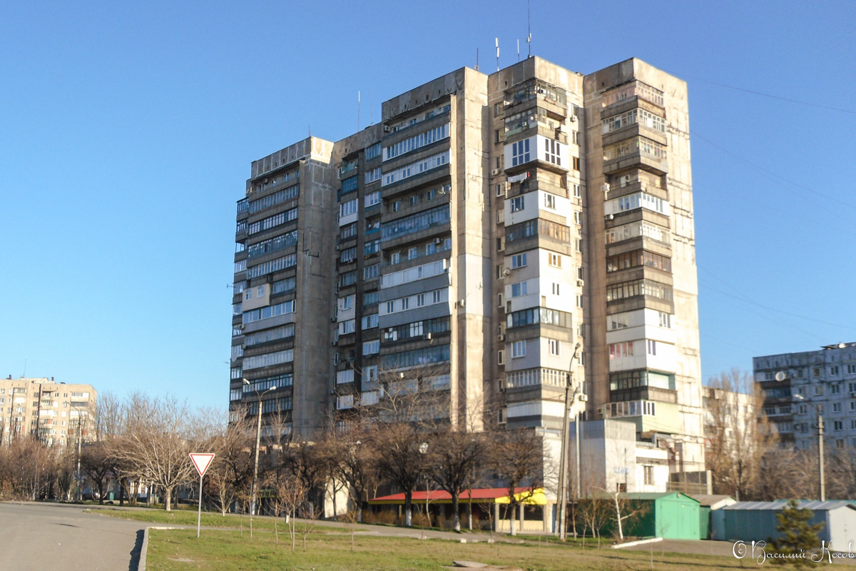 Мариуполь, Проспект Строителей, 161; Проспект Строителей, 161А