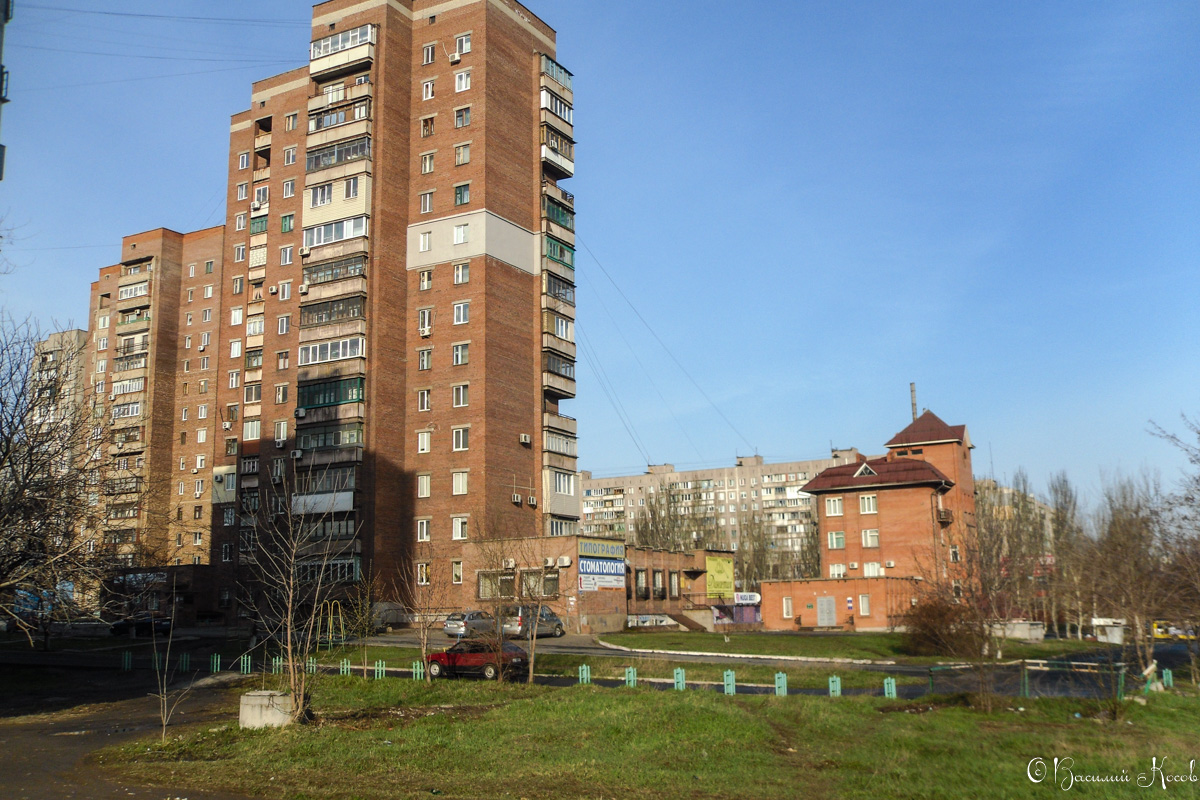 Mariupol, Проспект Металлургов, 93; Проспект Металлургов, 95; Проспект Металлургов, 97; Проспект Металлургов, 99
