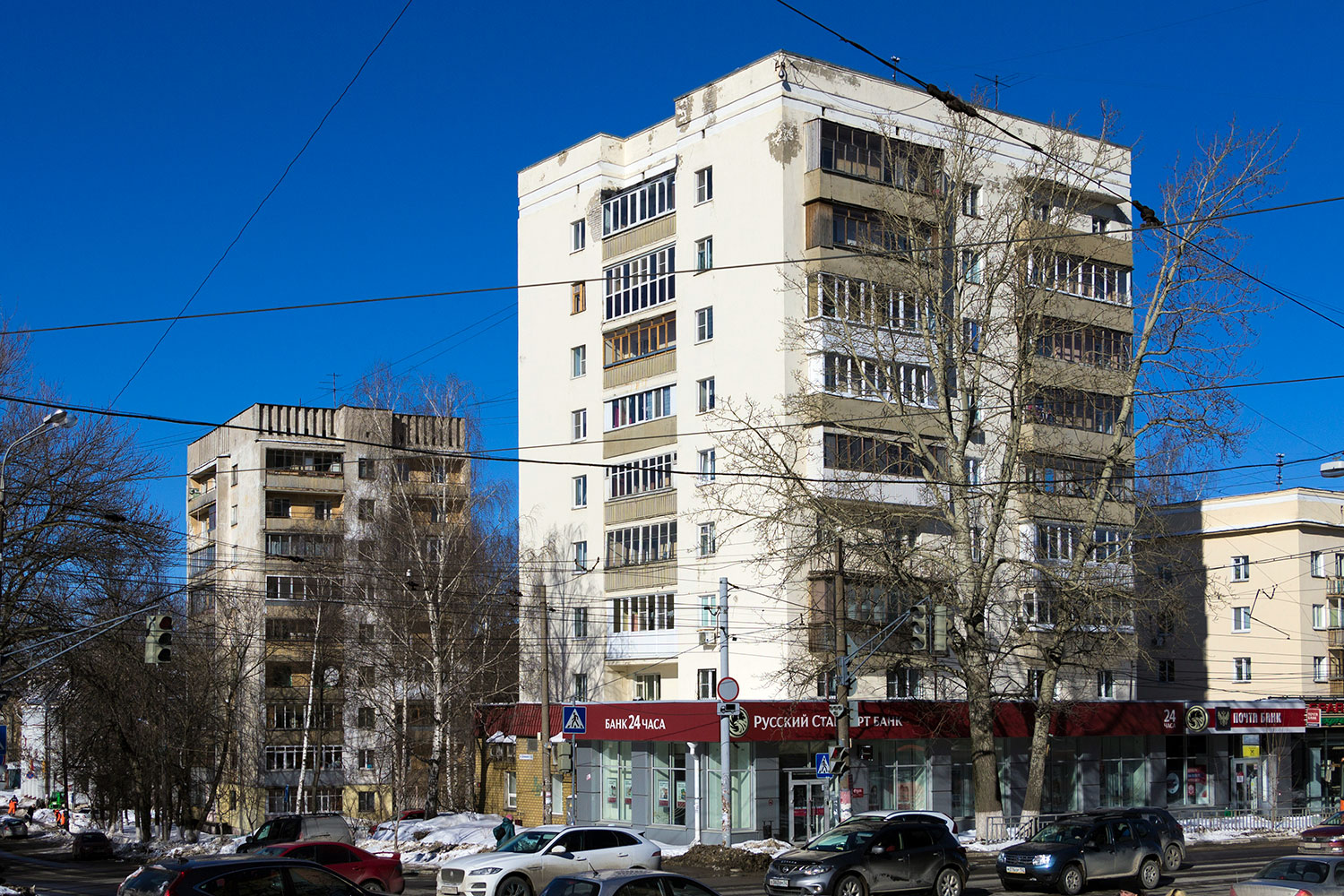 Nizhny Novgorod, Ошарская улица, 56; Улица Белинского, 100