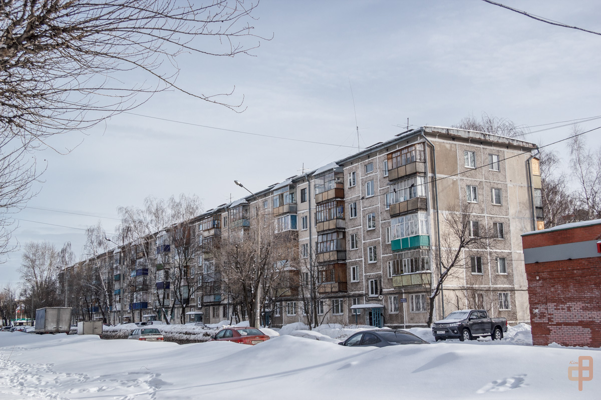Kazań, Улица Батыршина, 38 корп. 1; Улица Батыршина, 40 корп. 1 Kazań, Улица Батыршина, 38 корп. 1; Улица Батыршина, 40 корп. 1
